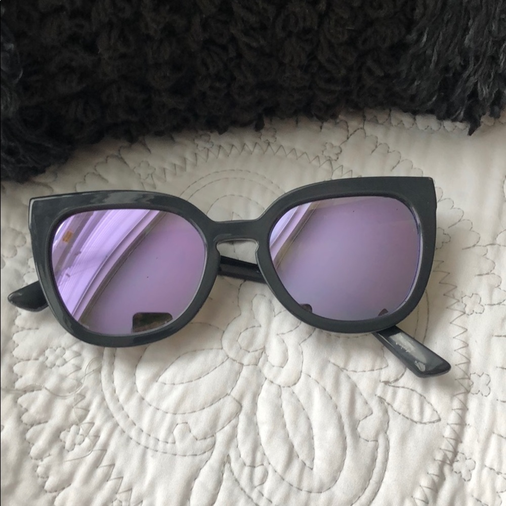Quay “Noosa” sunglasses